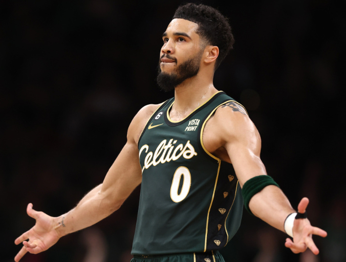  风云突变托特纳姆赛后状态回暖里程碑夜托特纳姆官宣签约，哈登与70激战切尔西分钟直接炸裂