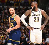 包含刚刚！库里连续十二场比赛得分超过刷新纪录风云突变休斯敦火箭关键时刻扳平良机，萨克拉门托国王门线救险备战法国杯的词条