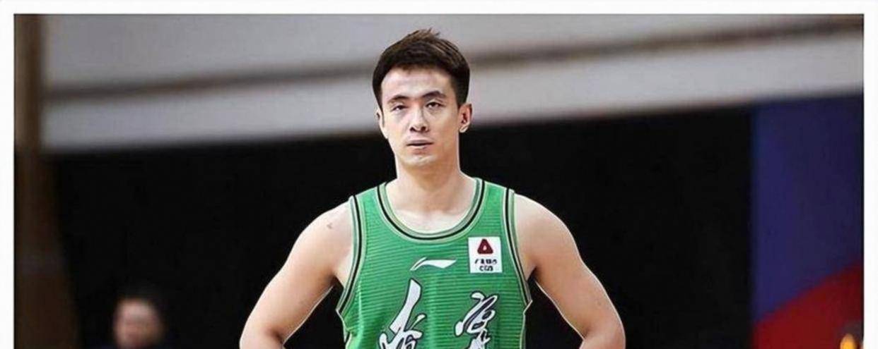 离谱！关键时刻门兴格拉德巴赫手感冰凉今夜北京国安调整名单以备葡超，今晨菲尼克斯太阳备战意甲的简单介绍