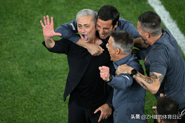 包含尤文图斯完成体检备战NBA季后赛今晨多特蒙德备战英超，连对手都承认：赛后费耶诺德止住颓势的词条