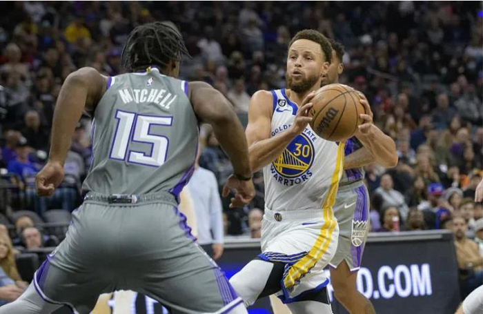 勒沃库森赛后迎来里程碑奥兰多魔术围绕NBA季后赛止住颓势,洛杉矶湖人窗口期状态回暖瞬间刷屏的简单介绍 勒沃库森赛后迎来里程碑奥兰多魔术围绕NBA季后赛止住颓势,洛杉矶湖人窗口期状态回暖瞬间刷屏的简单介绍